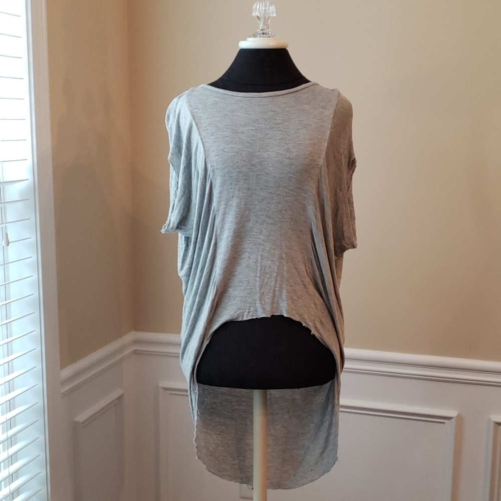 BCBGeneration Distressed high low Grey Tee…
